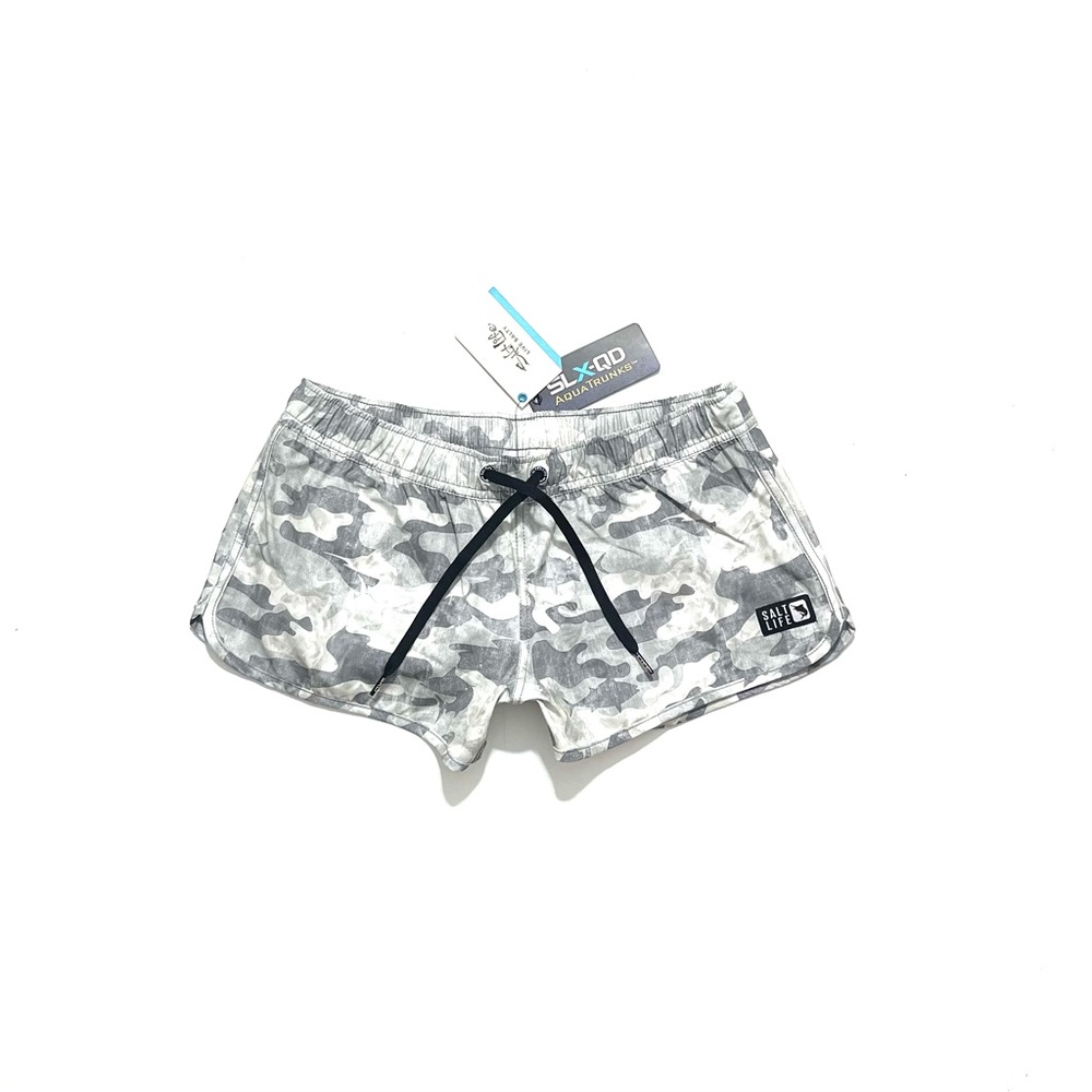 ⚓️ Women’s Salt Life Board Shorts